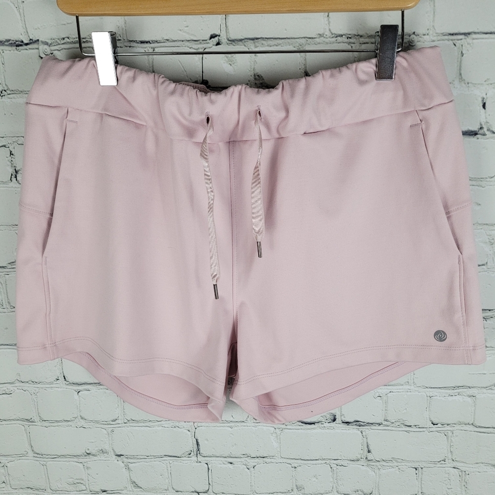 APANA | drawstring waist pocket athletic athleisure shorts
